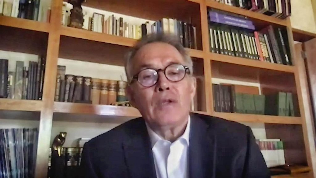 Mario Luis Fuentes Alcalá, investigador de la UNAM