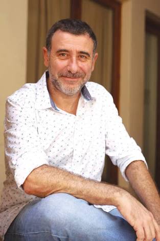 Imanol Caneyada obtiene Premio José Rubén Romero 
