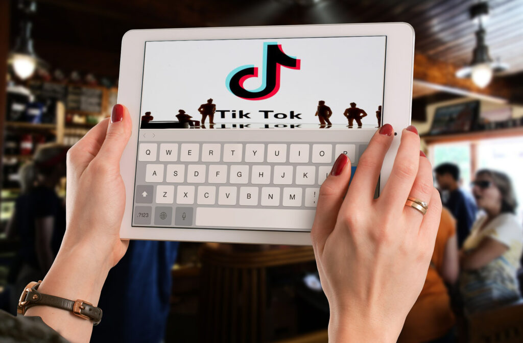 Tiktok: red sociodigital con mayor crecimiento 