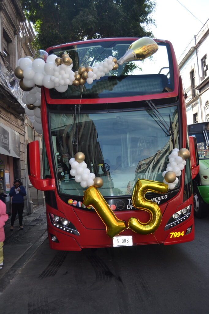 Inauguran Ruta Turibus destinada a novias y 15 años