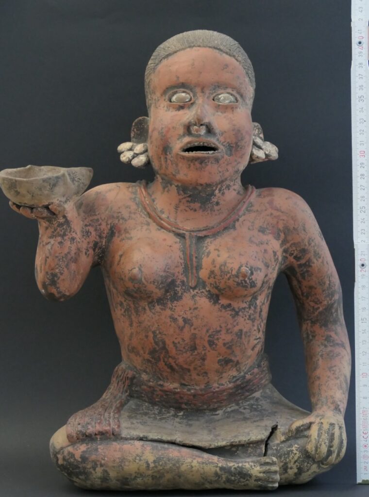 Alemanes devuelven 34 piezas arqueológicas a México
