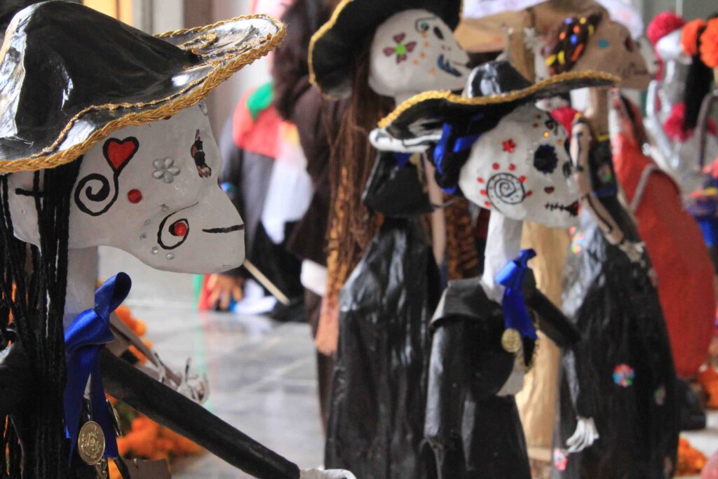 Día de Muertos con una cartelera cultural para la familia