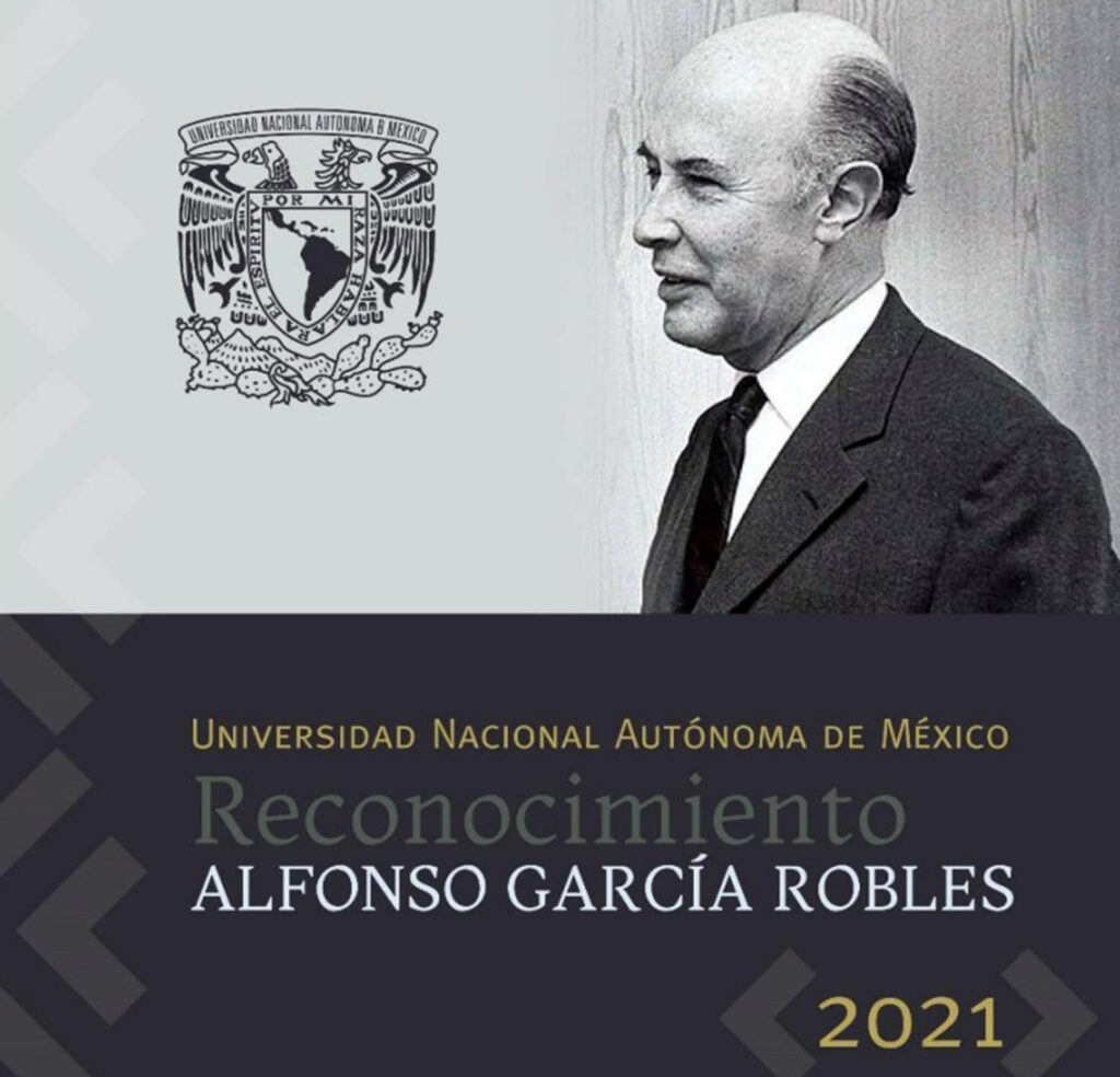 Entregan reconocimiento Alfonso García Robles 2021