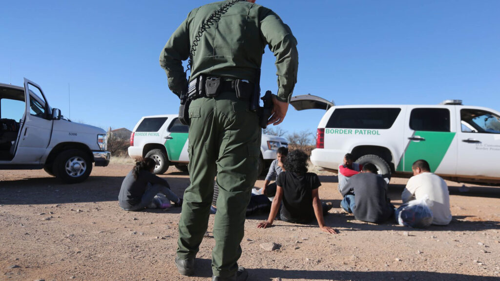 En EUA: circunstancias  influyen en arrestos a migrantes
