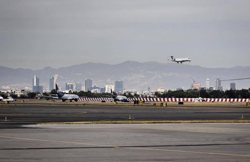 México recibió 14.6 millones de turistas vía aérea en 2021 