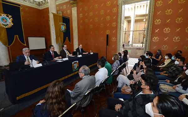Inauguran en la UNAM la Cátedra SHCP 2022