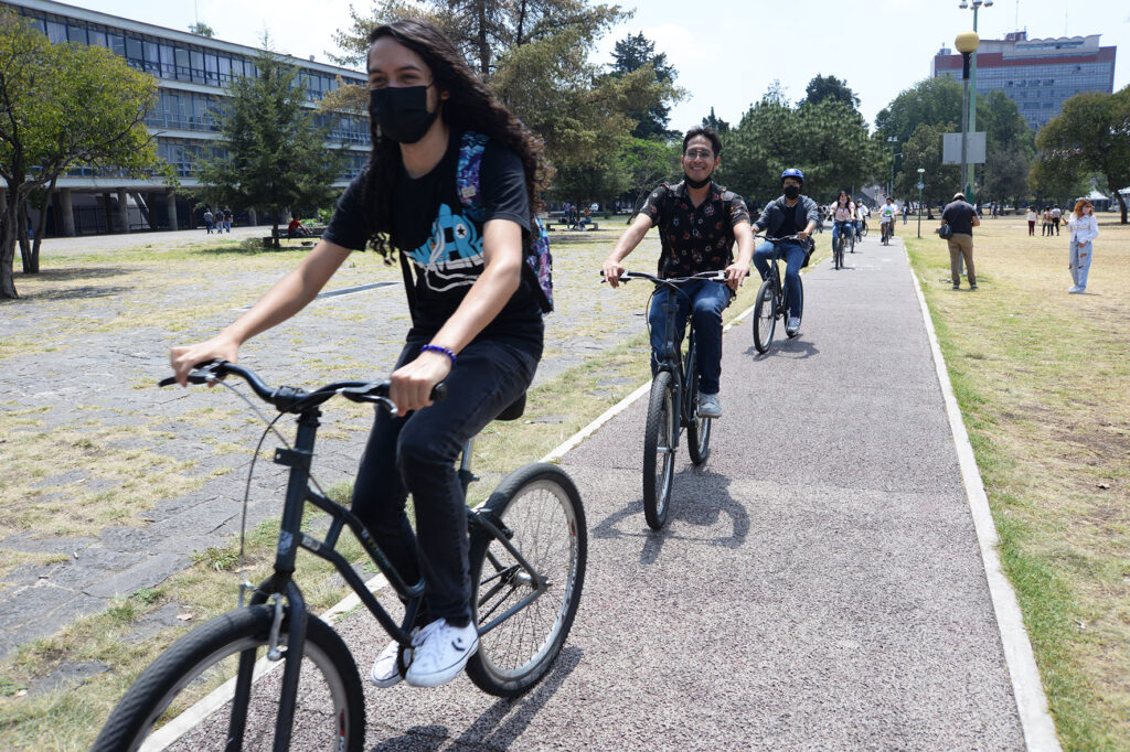 Celebró la UNAM Día de la Bicicleta con rodada 