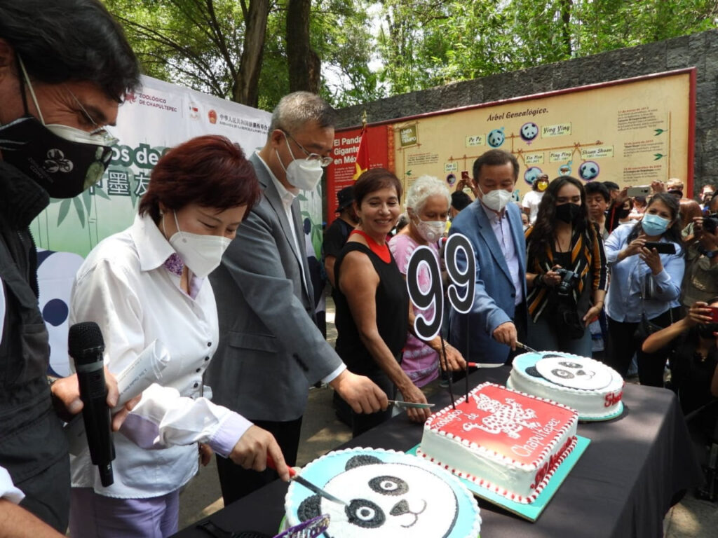 Celebran 99 años del Zoológico de Chapultepec