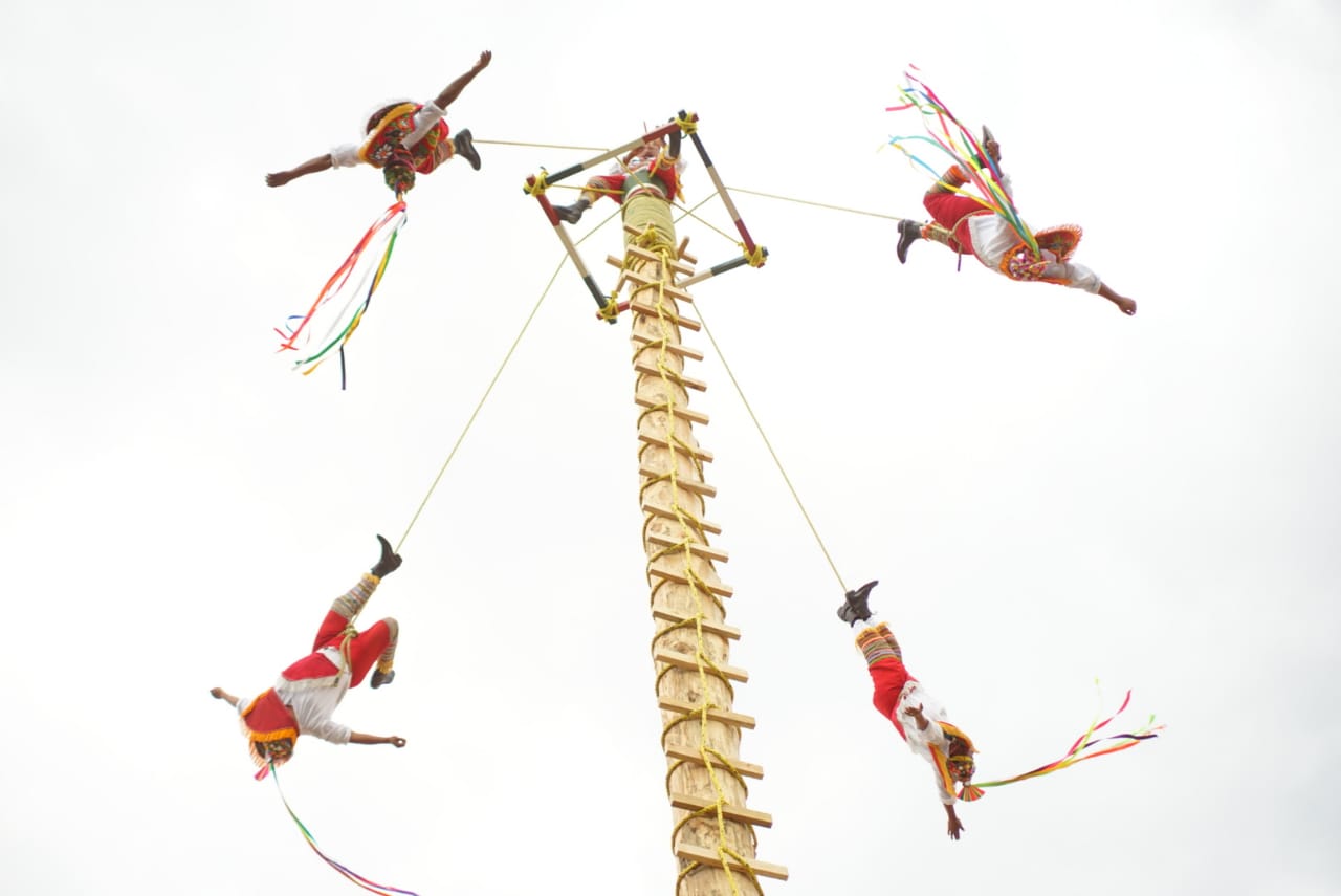 Voladores Ritual Performance Con el Ritual de los Voladores inicia el Cencalli - Prensa Animal