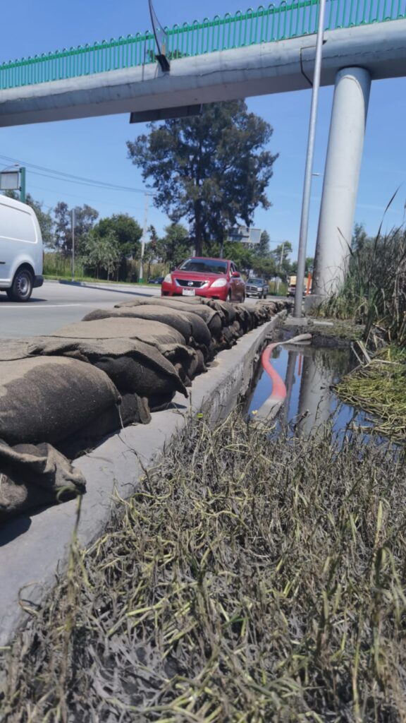 Niegan justicia a afectados por puente en Xochimilco