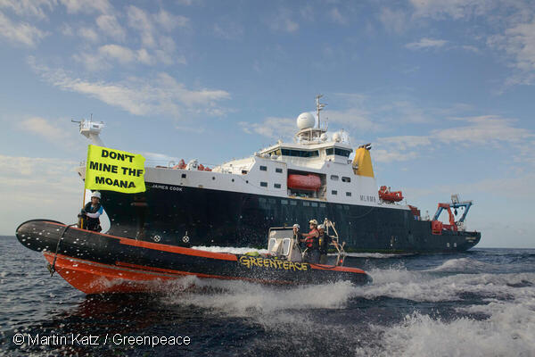 Greenpeace confronta a expedición de minería 