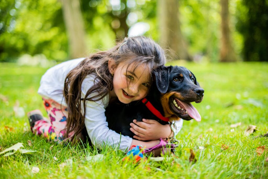 Perros fomentan vínculos de responsabilidad en niñez