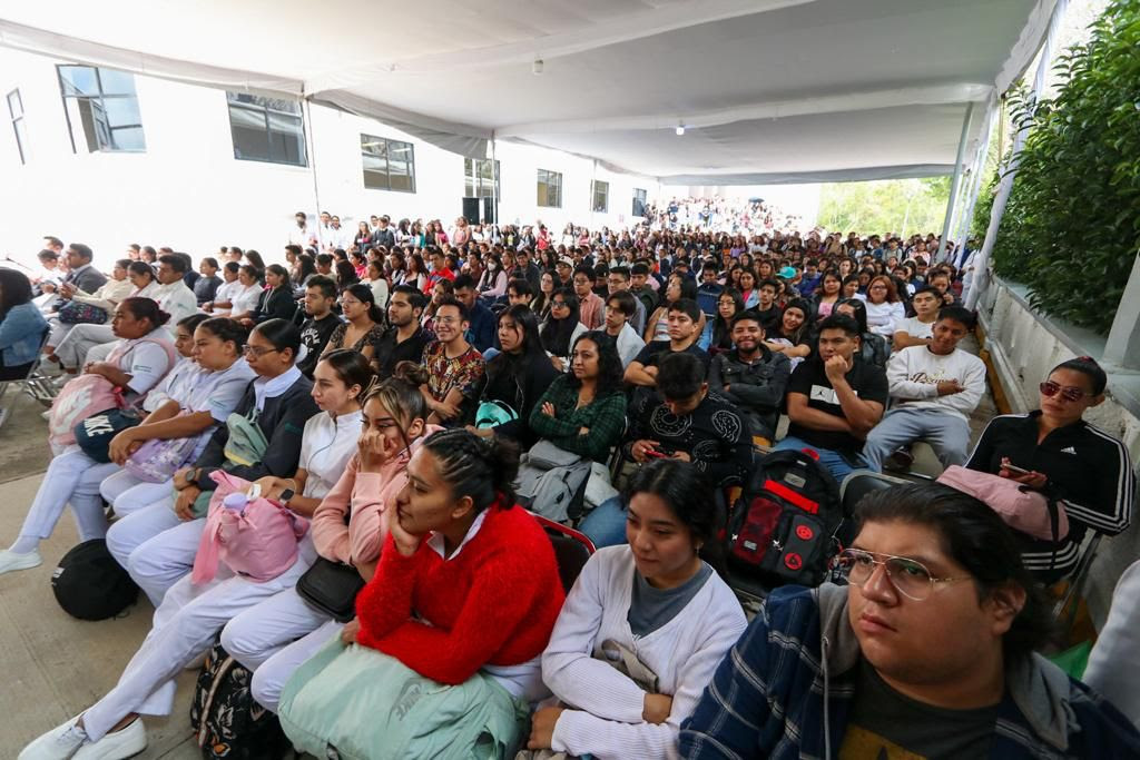 Inicia Universidad de la Salud ciclo escolar 2023-2024 