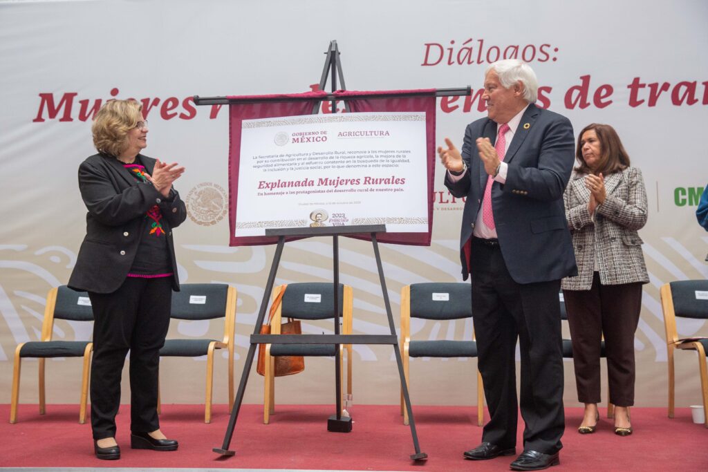 Reconoce Agricultura a las mujeres rurales 