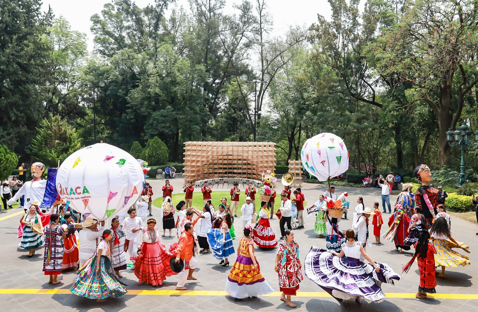 Presentan programa de la Guelaguetza 2024 Prensa Animal