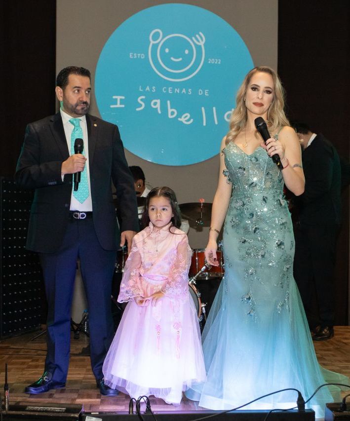 “Cenas de Isabella 3” suman  apoyo para niños con cáncer