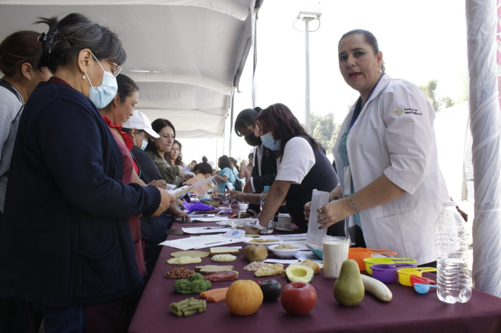 Llaman a evitar “comida chatarra” para el regreso a clases