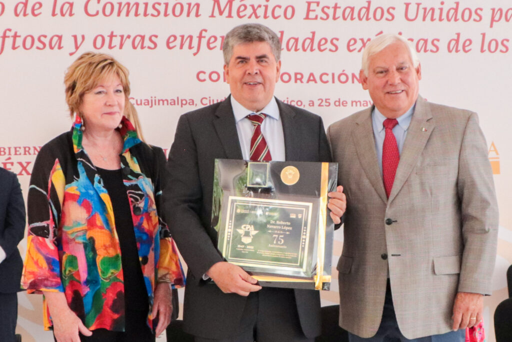 Roberto Navarro López:  Premio de Sanidad Animal 2024