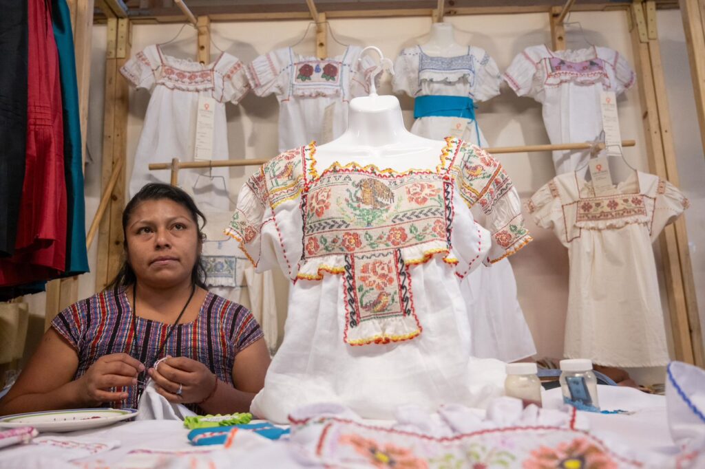 ¿Qué hacer en ORIGINAL Arte Textil Mexicano?   