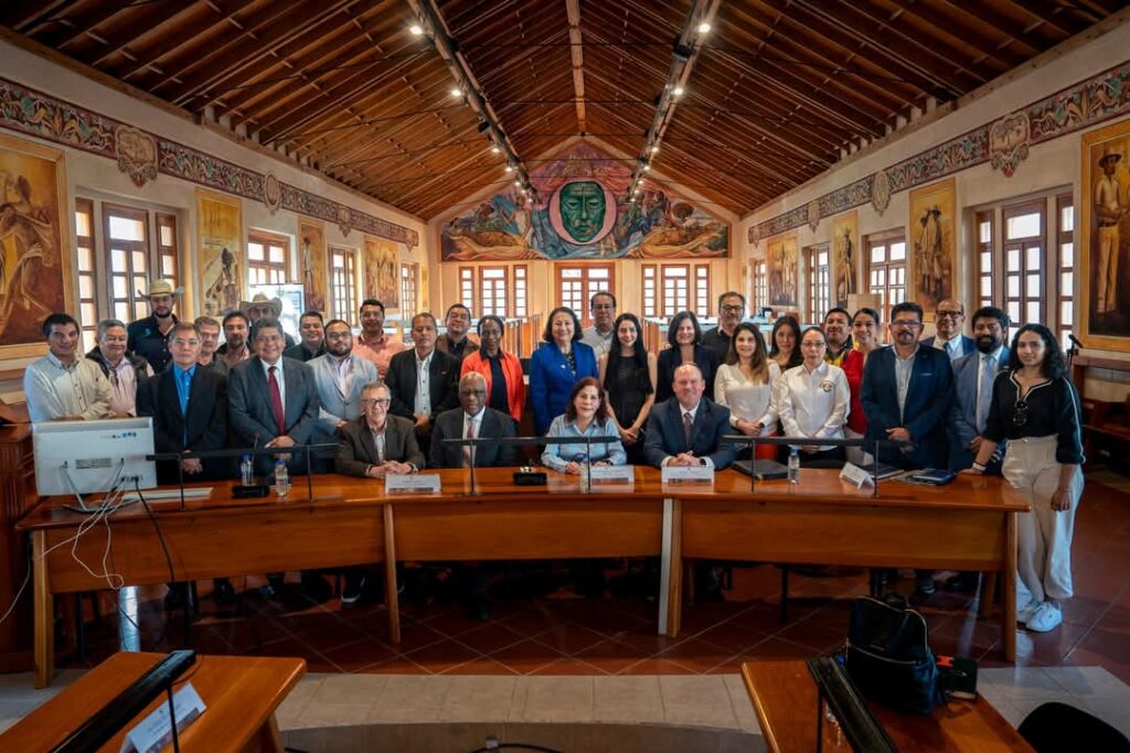 Chapingo e Illinois impulsarán la educación 