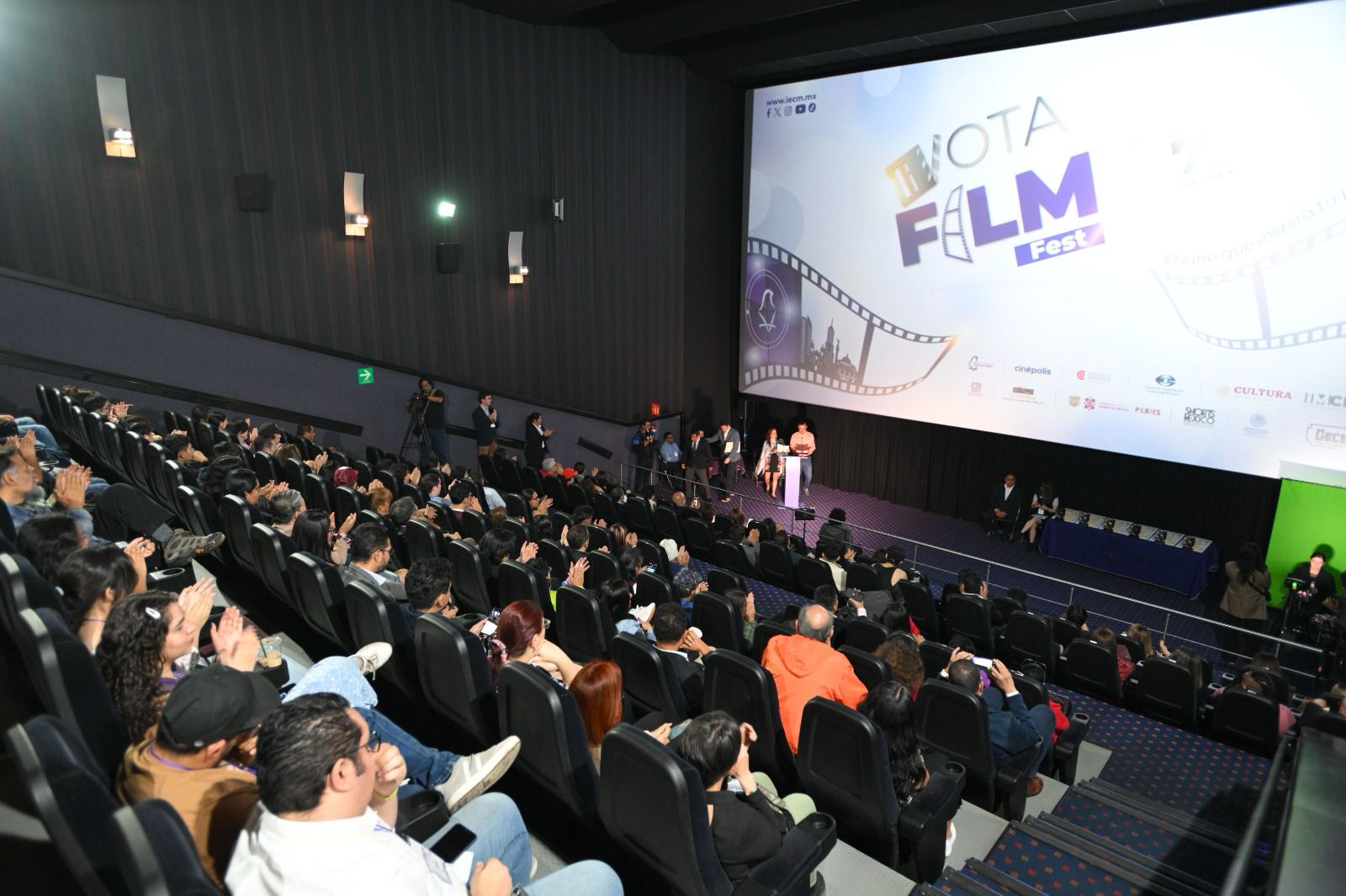 Premia IECM a ganadoras del Concurso de Cortometrajes - Prensa Animal