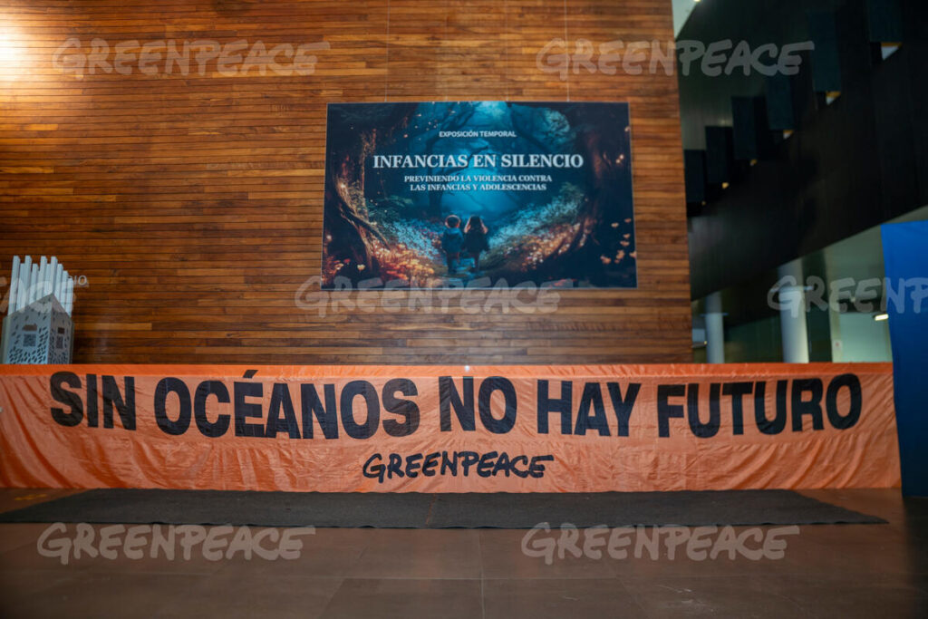 Proyectan documental Océano de David Attemborough