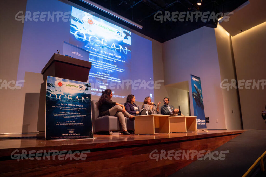 Proyectan documental Océano de David Attemborough