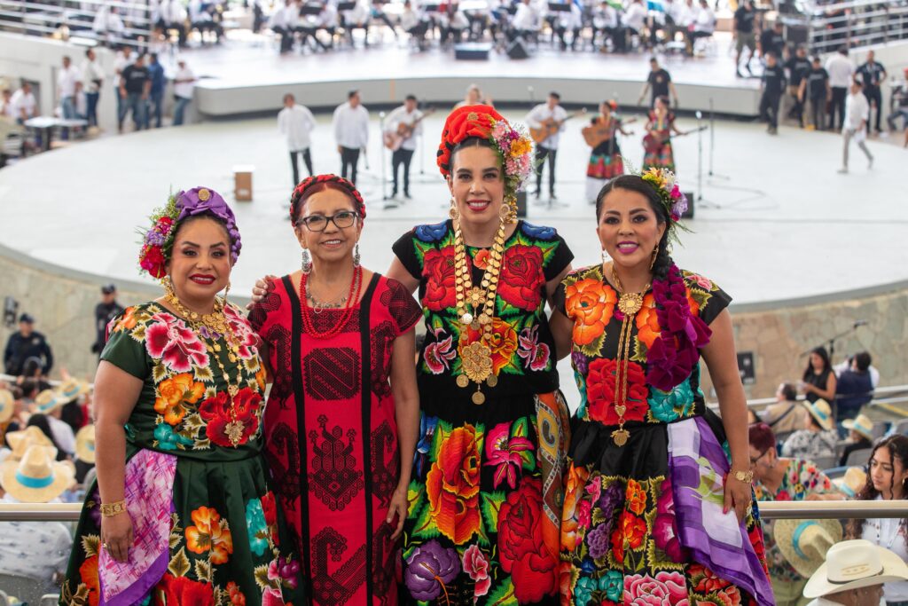 Oaxaca brilla con la Guelaguetza 2025