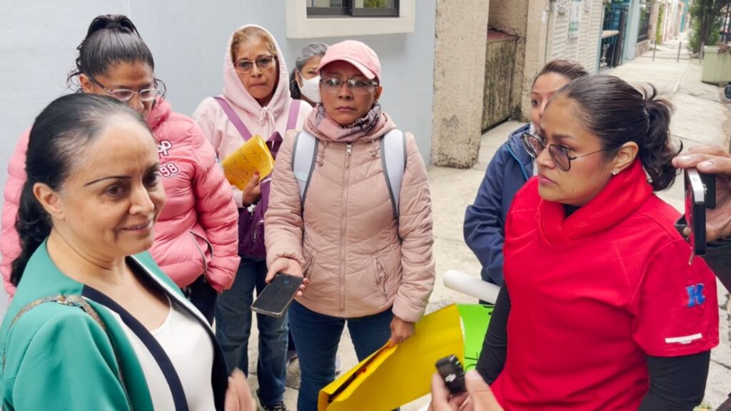 Nueva protesta de extrabajadores del Sanatorio Trinidad