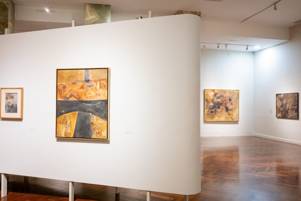 La obra de Lilia Carrillo regresa a Bellas Artes