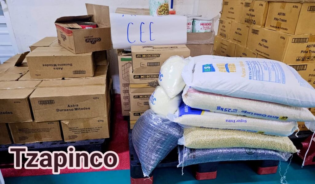 Estudiantes coordinan salida de víveres de Chapingo
