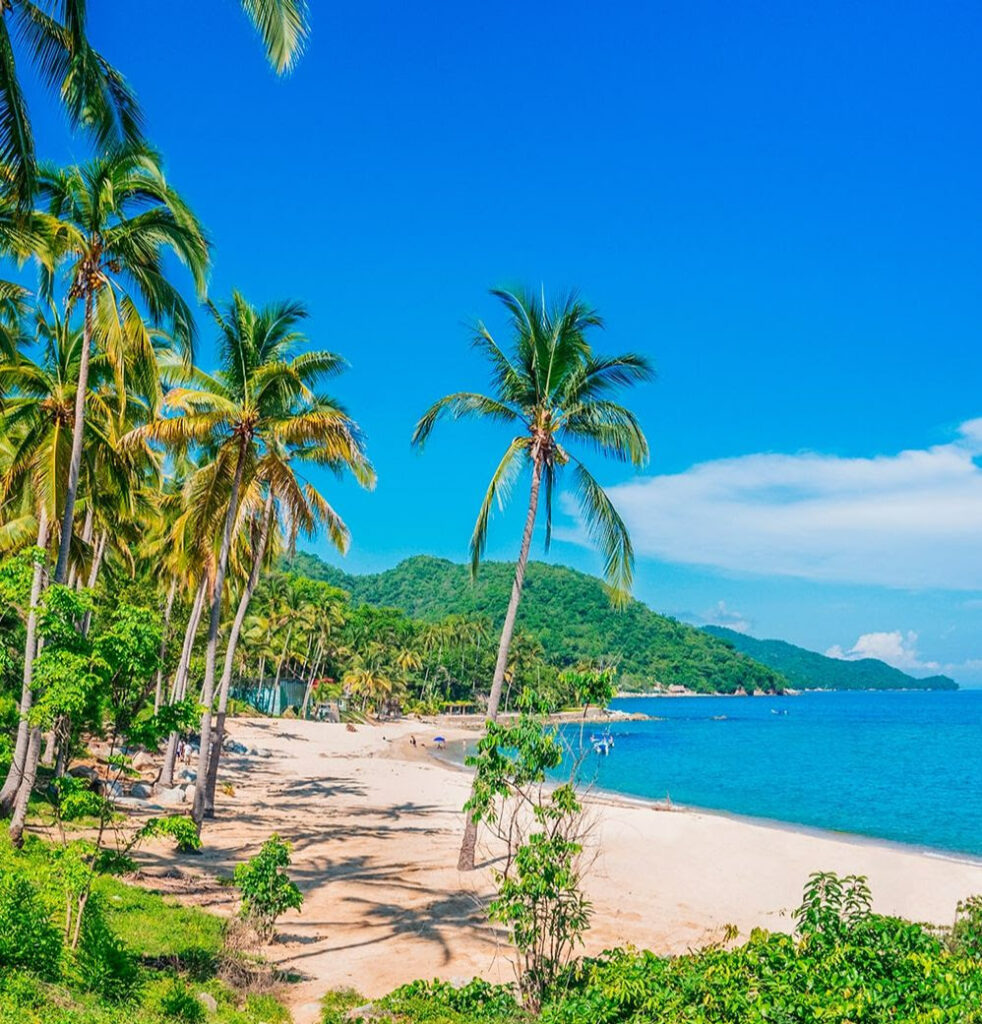 Viajar sin prisa: 5 playas de Costalegre para redescubrir