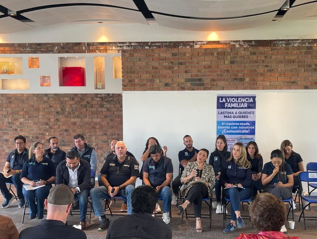 Fortalecen colaboración vecinal con avances tangibles