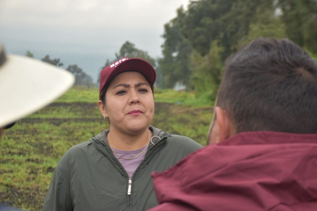 Recorre Alcaldesa zona del ejido de San Andrés Mixquic