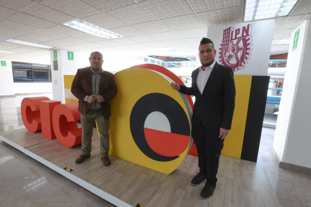 IPN replica entrenamientos de astronautas 