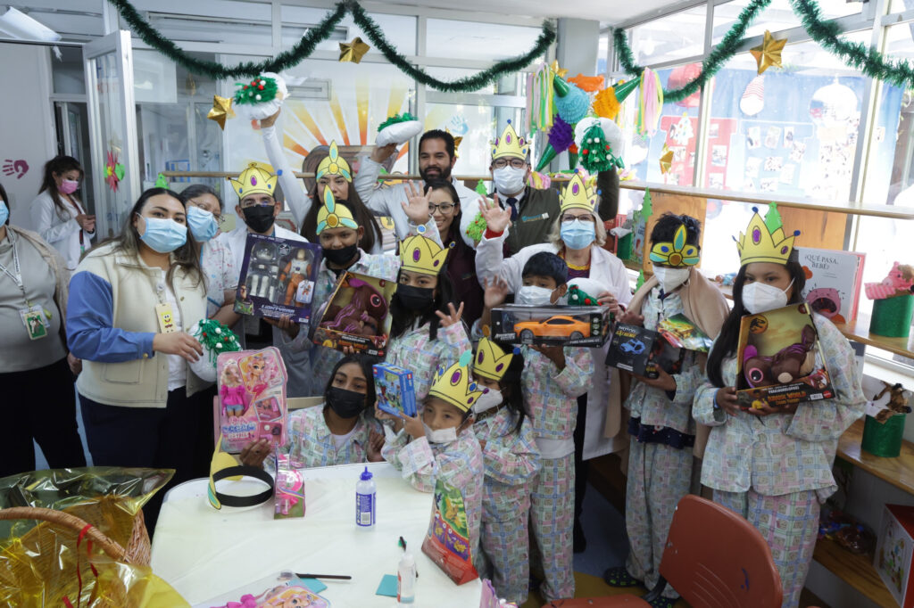 Los Reyes Magos llegaron a los hospitales pediátricos