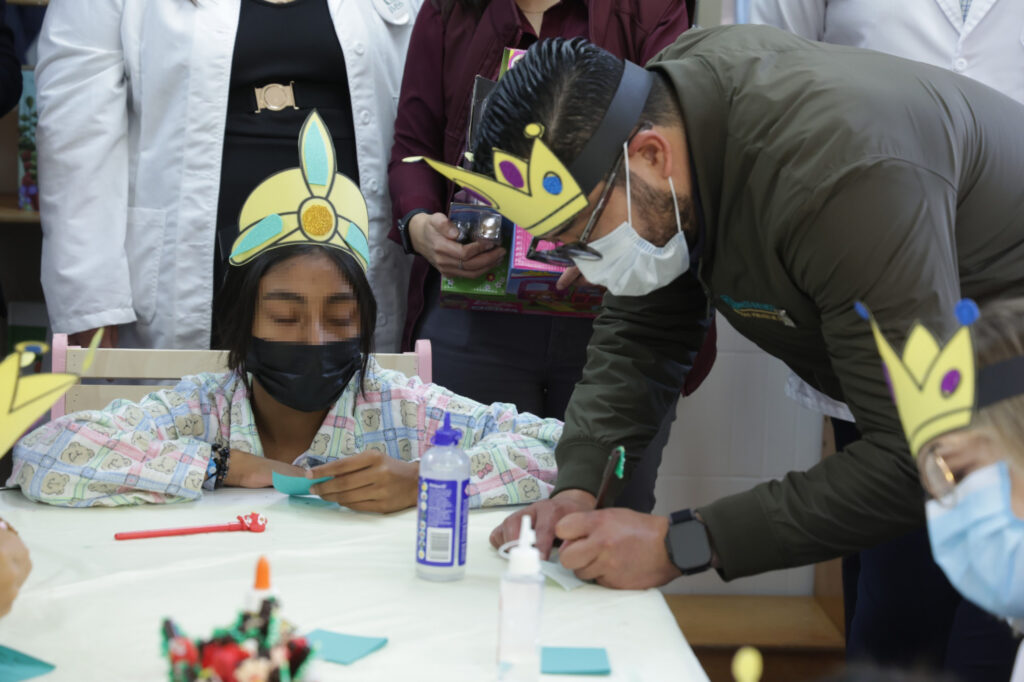 Los Reyes Magos llegaron a los hospitales pediátricos