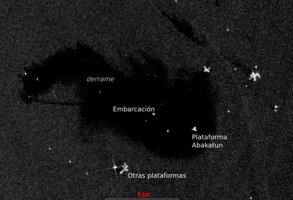 Imágenes satelitales revelan derrame de 50 km2