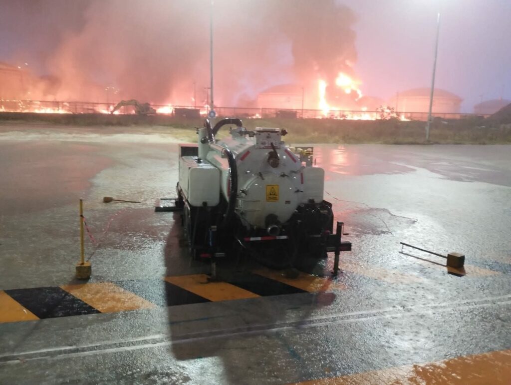 Incendio en Refinería de Dos Bocas reafirma reubicar escuelas 