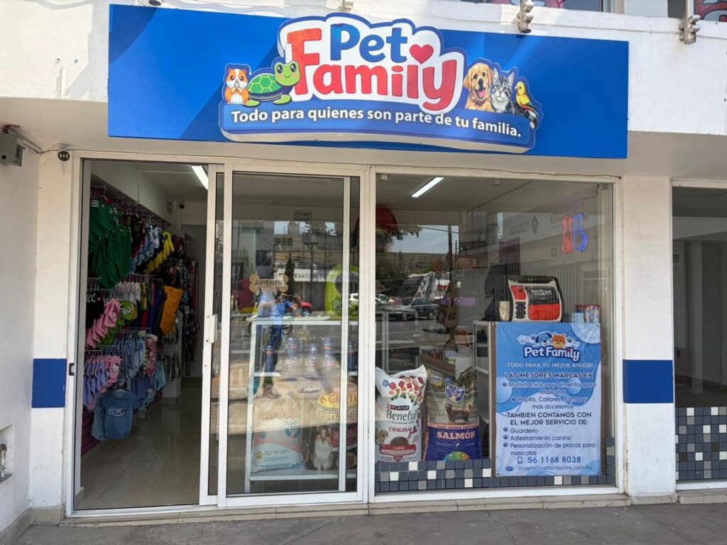 Pet Family apuesta por el bienestar animal en Xochimilco
