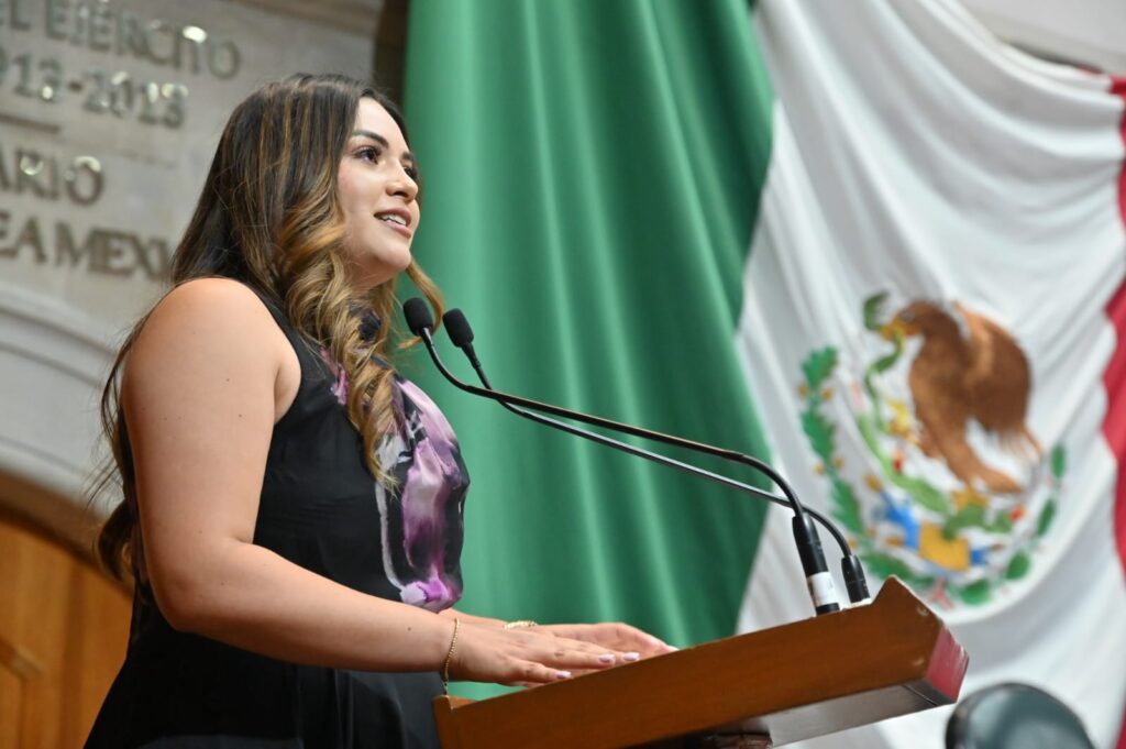 Impulsan apoyo para titulación y cédula profesional 