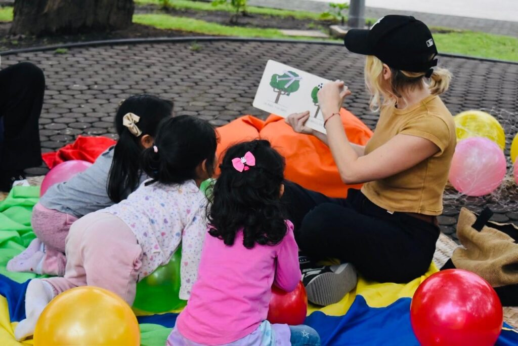 Presentan Once: libro en el que el futbol también se lee