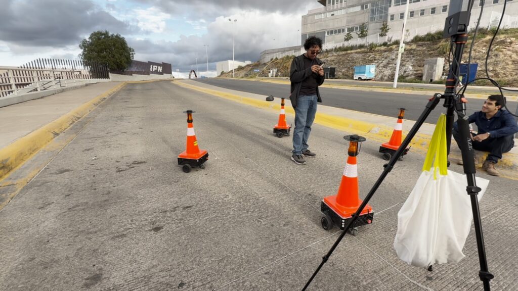 Desarrolla IPN conos robotizados de Seguridad Vial