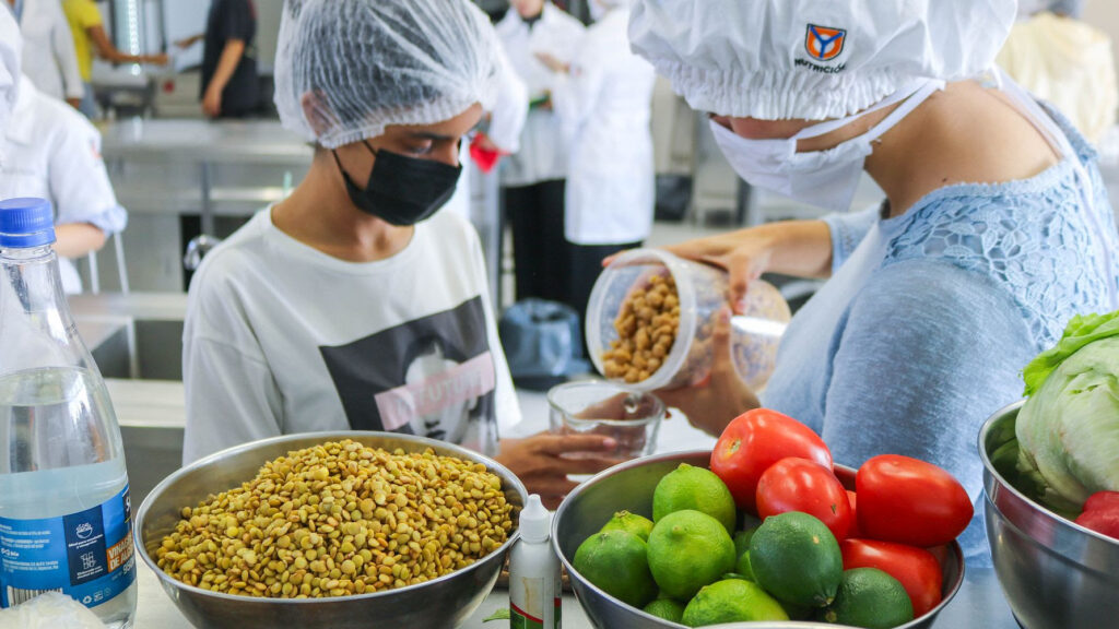 Colima aprueba la primera Ley Estatal de Alimentación