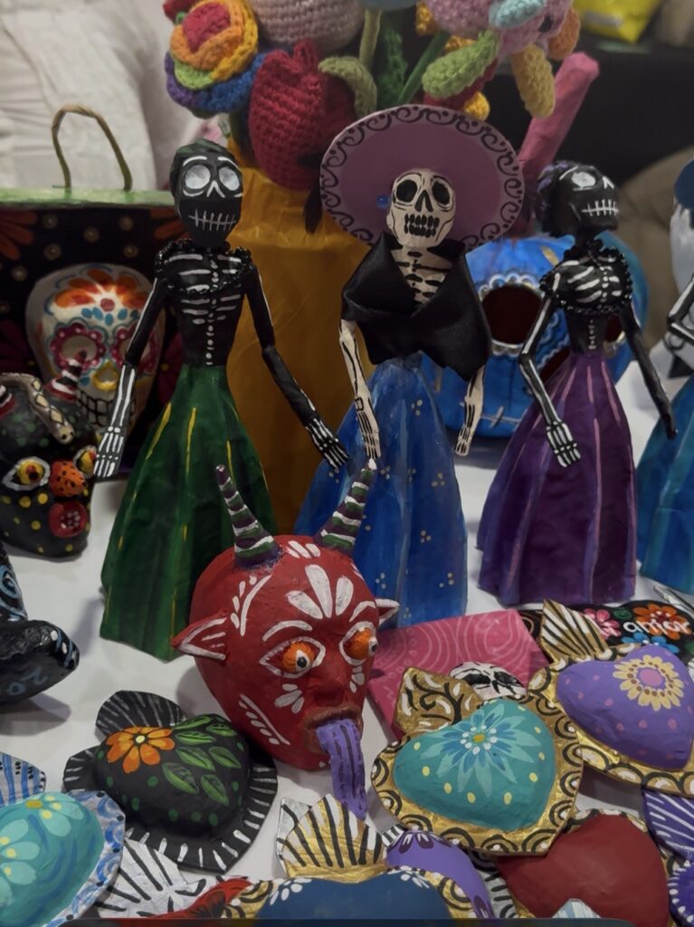 Memorias del Mictlán con animales de compañía