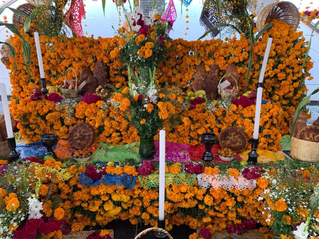 Chapingo dedicó su ofrenda la cultura nahua de Morelos